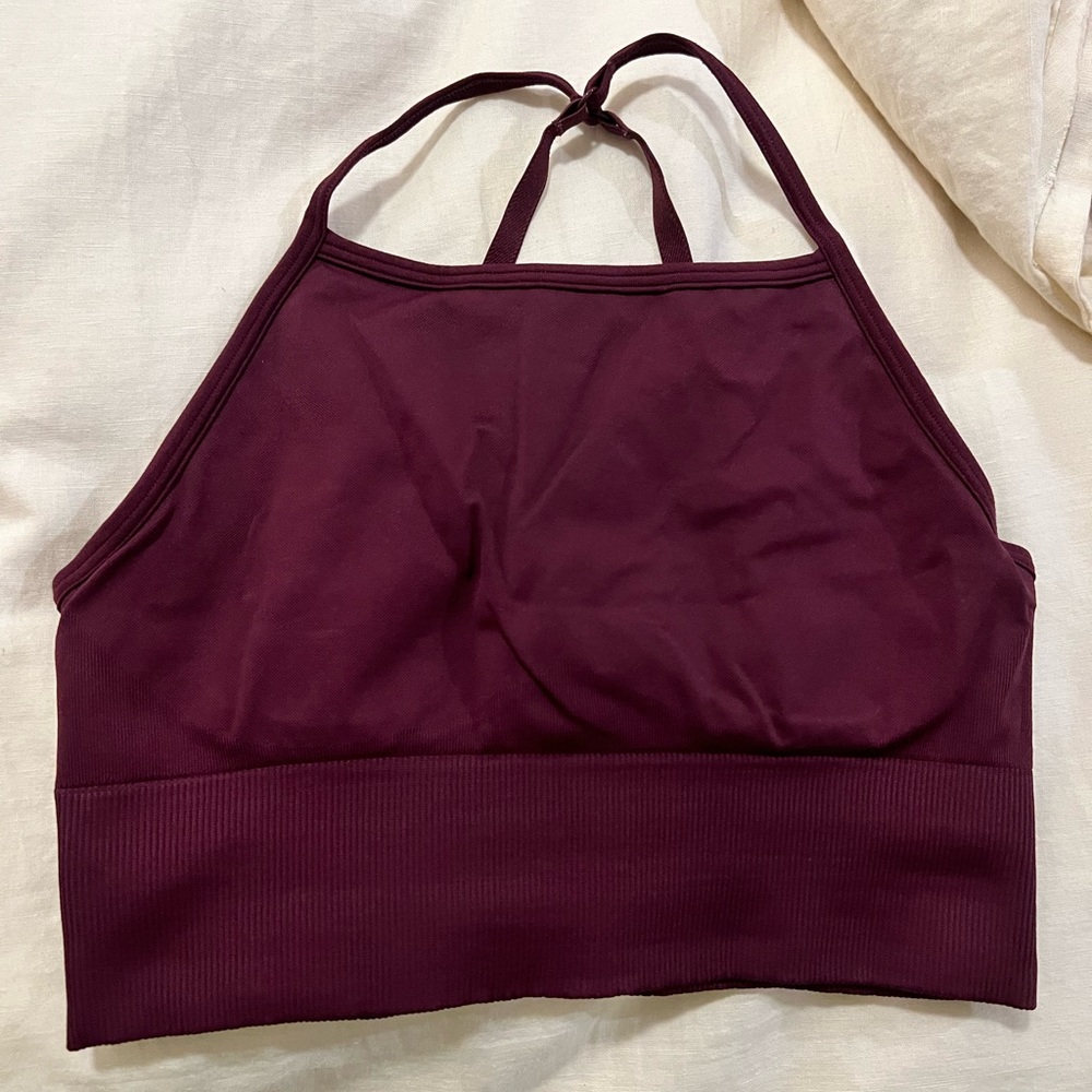 Lululemon High Neck Criss Cross Bra